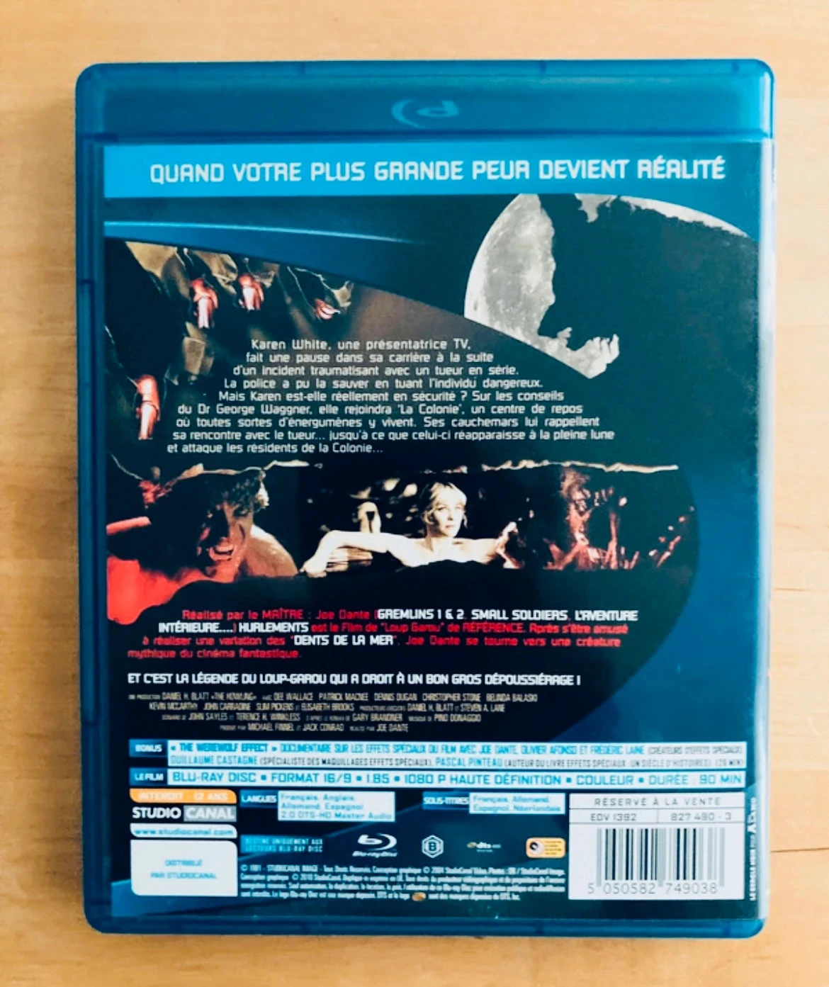 Blu-ray Aullidos de Joe Dante. – photo 3
